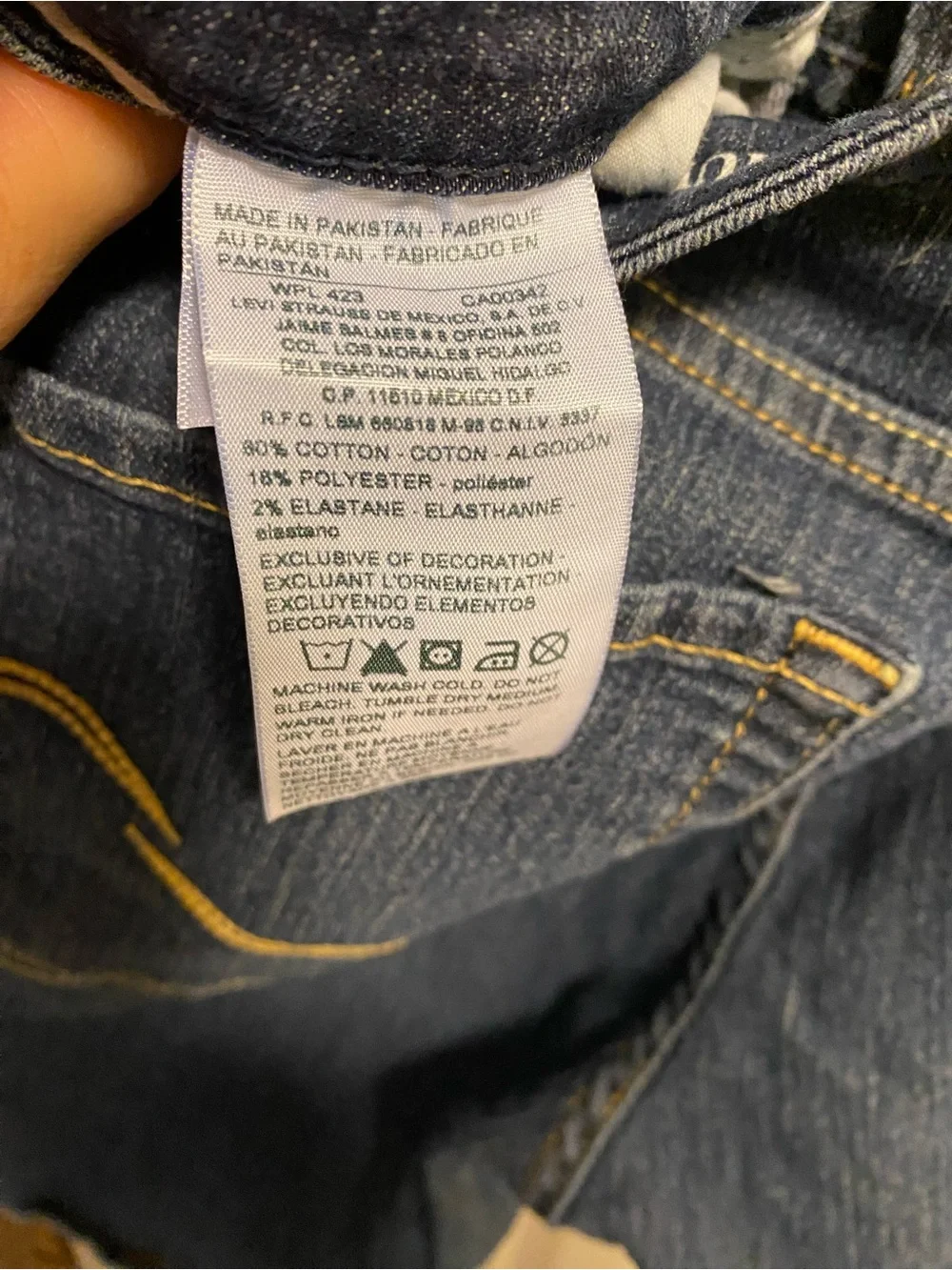 Levis Signature 16 Jeans Shorts Modern Bermuda Stretch Blue Denim